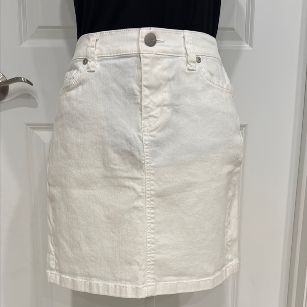 LOFT White Mini Skirt
